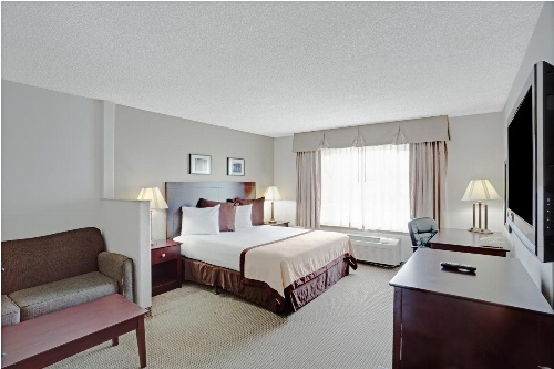 Baymont by Wyndham Reno image 1